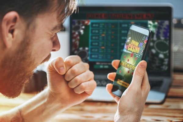 Akses mobile postoto787 di Android